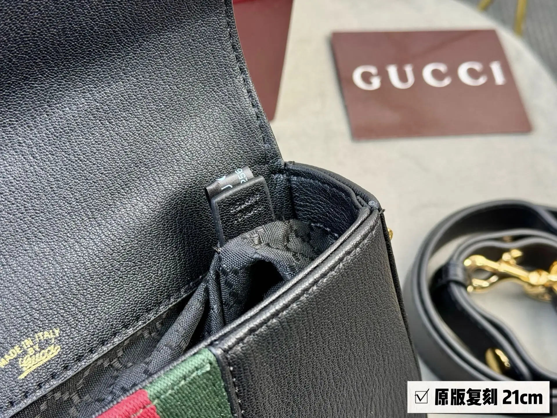 Horsebit 1955 Mini Shoulder Bag D31018023 — view 16