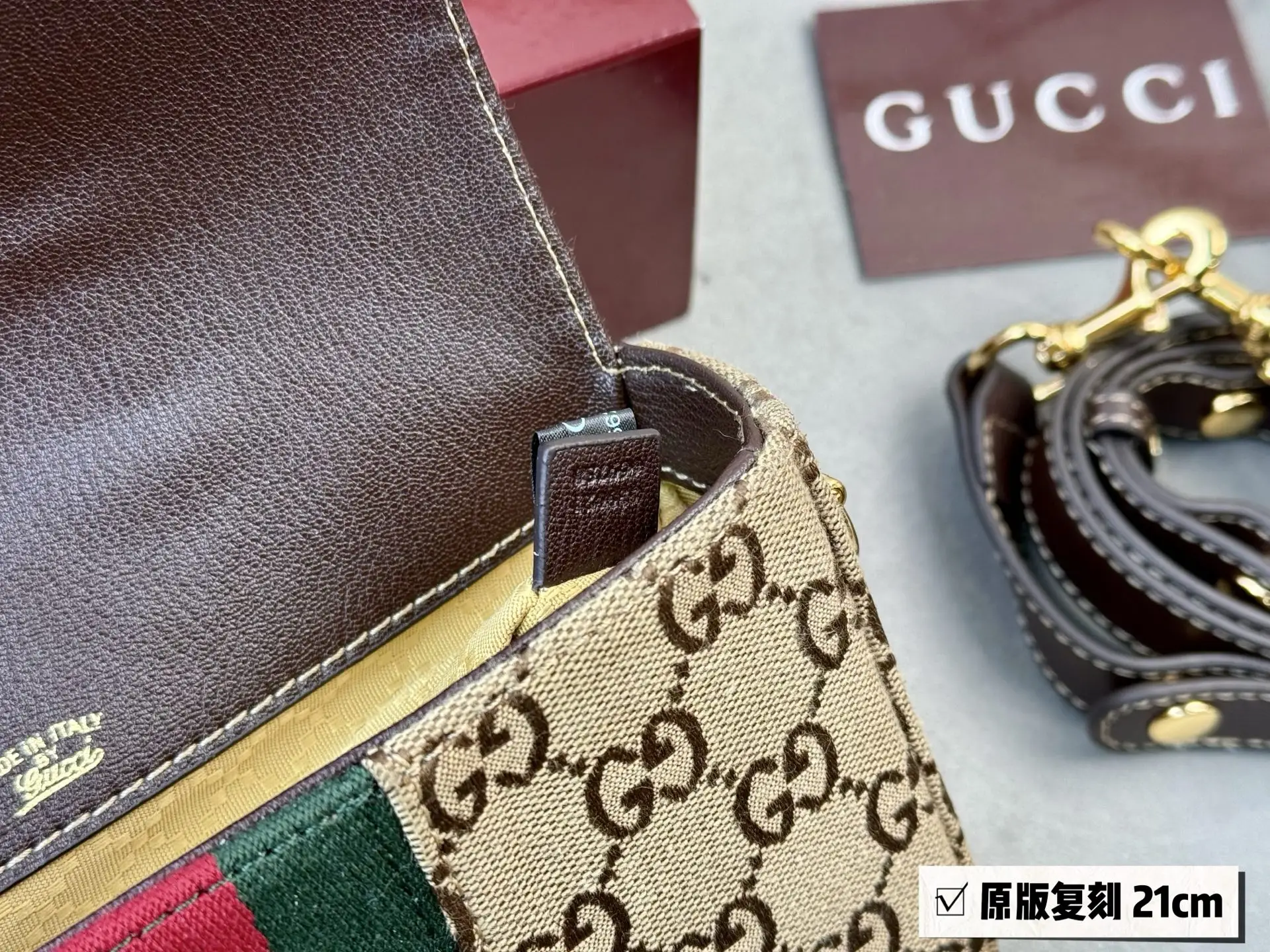 Horsebit 1955 Mini Shoulder Bag D31018023 — view 7