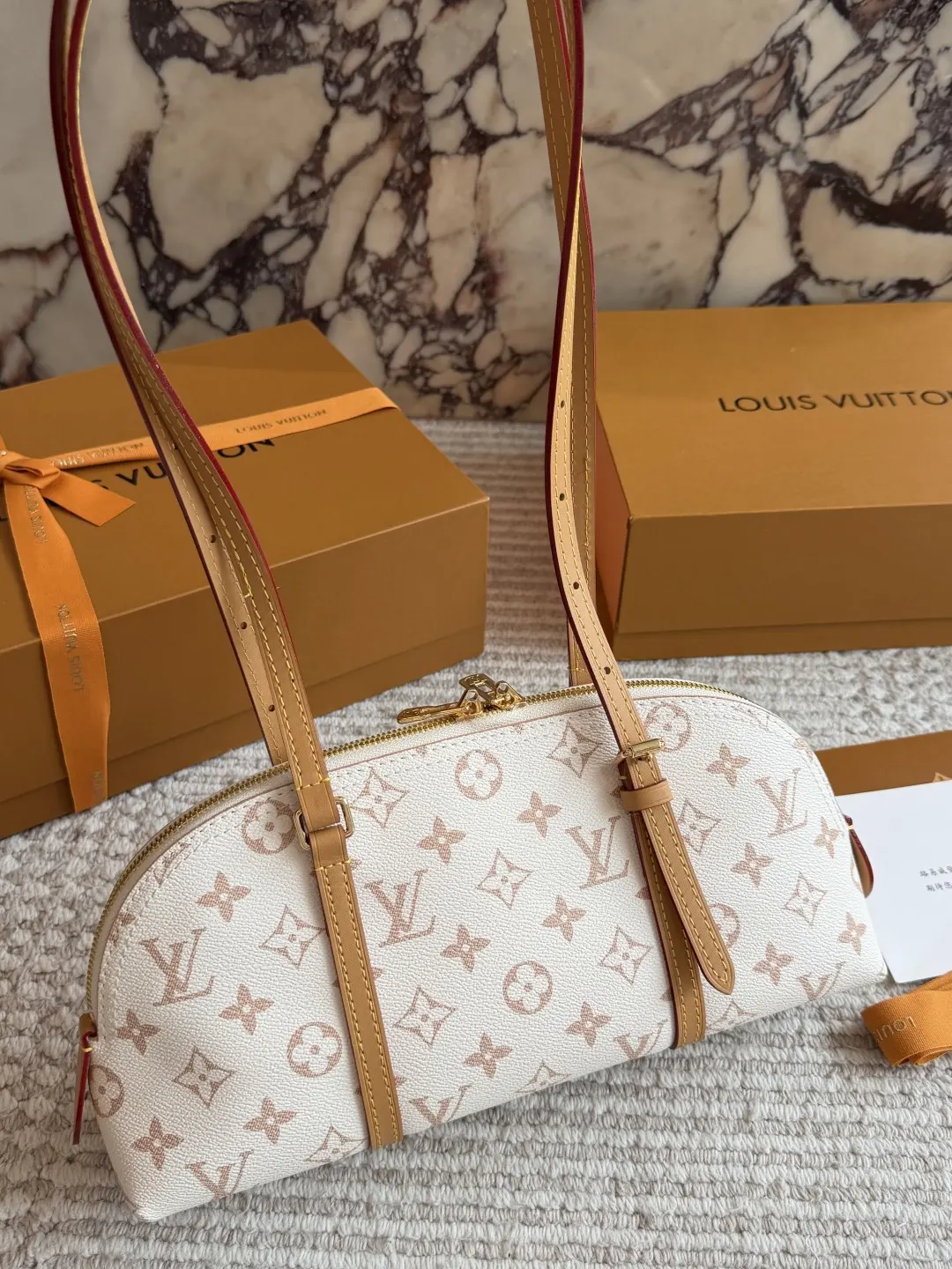 Monogram Bowling Bag D35518167 — view 9