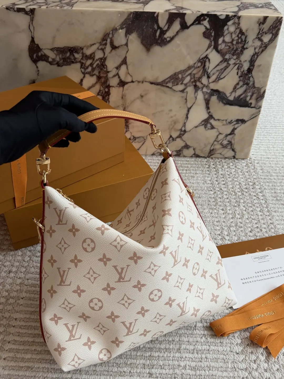 Monogram Multipass Hobo Bag D35518166 — view 4