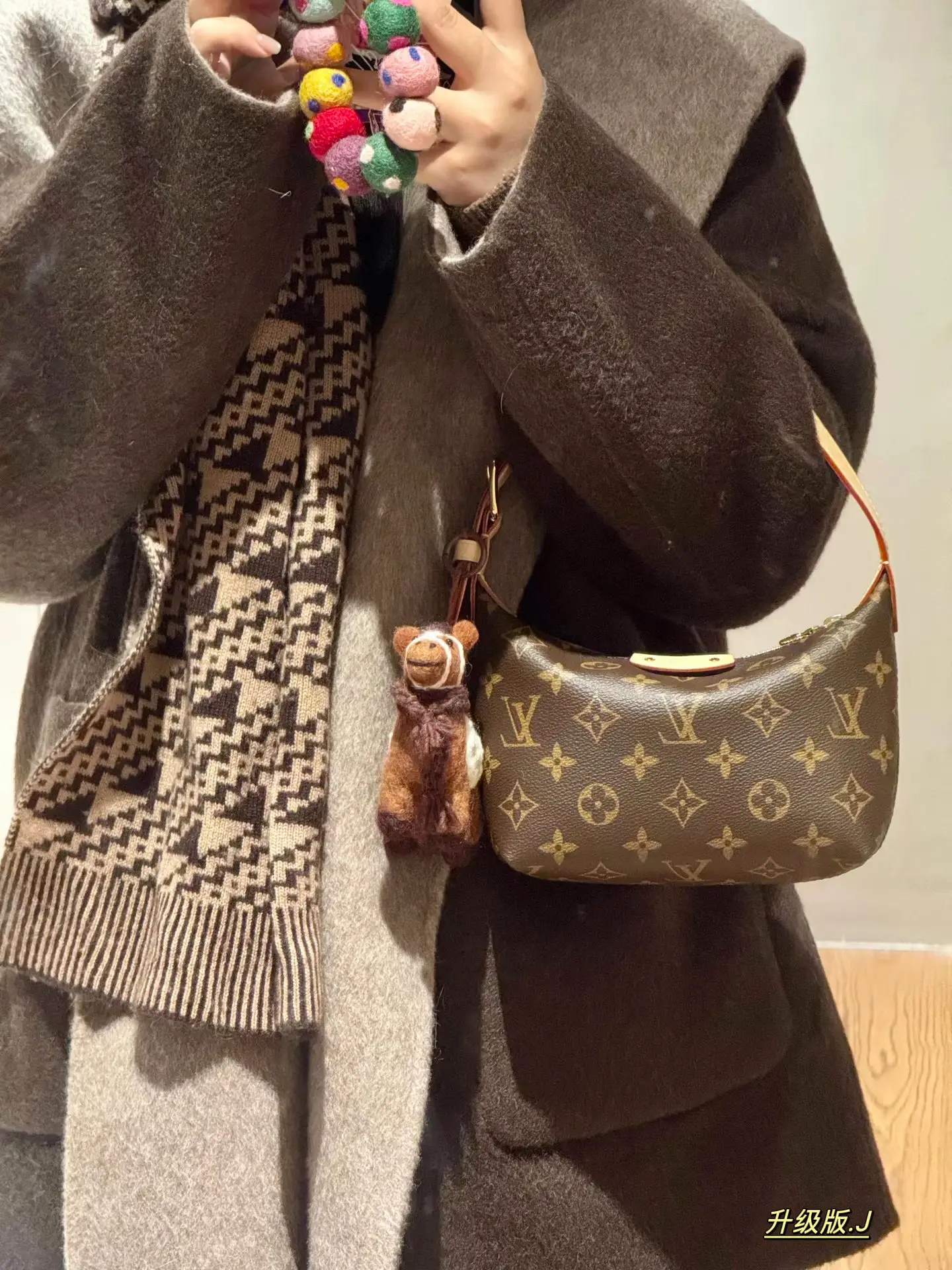 Monogram Canvas Croissant Bag D27518328 — view 5