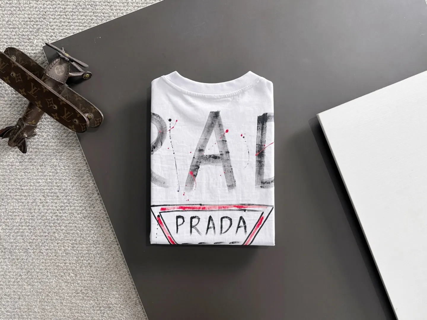 Logo Graphic Cotton T-Shirt D18013149 — view 8