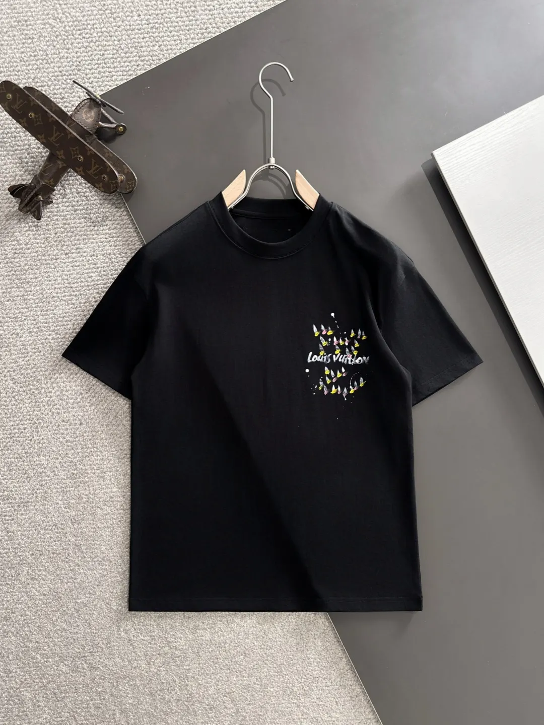 Logo Graphic Cotton T-Shirt D18013152