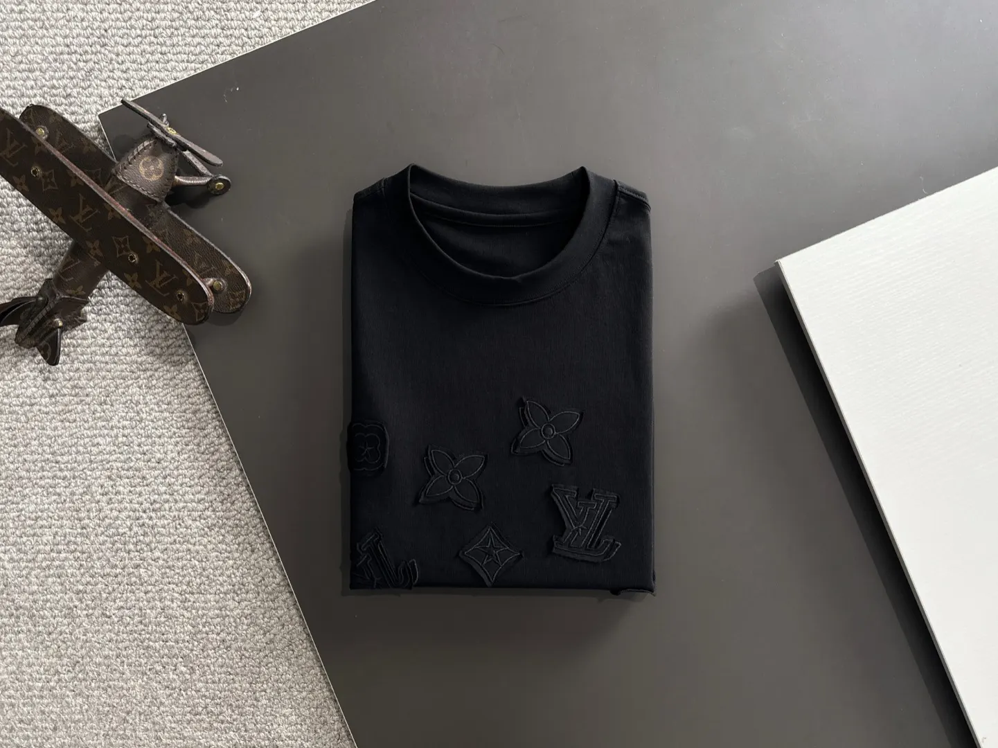 Embroidered Monogram Cotton T-Shirt D18013150 — view 8