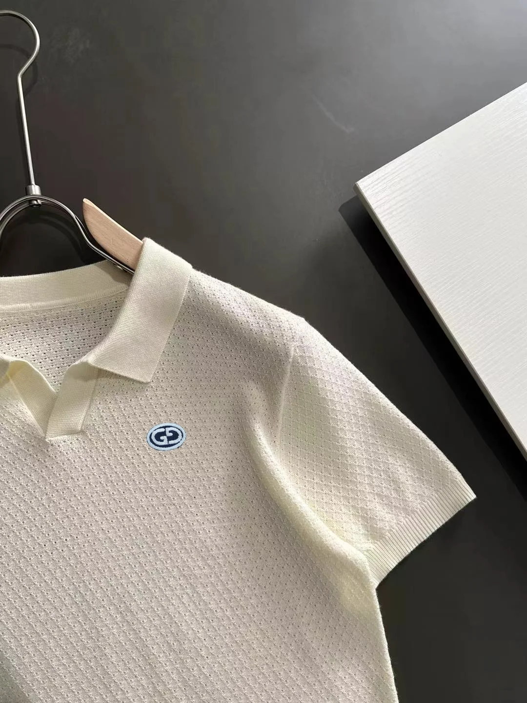 Textured Knit V-Neck Polo Shirt D20014778 — view 2