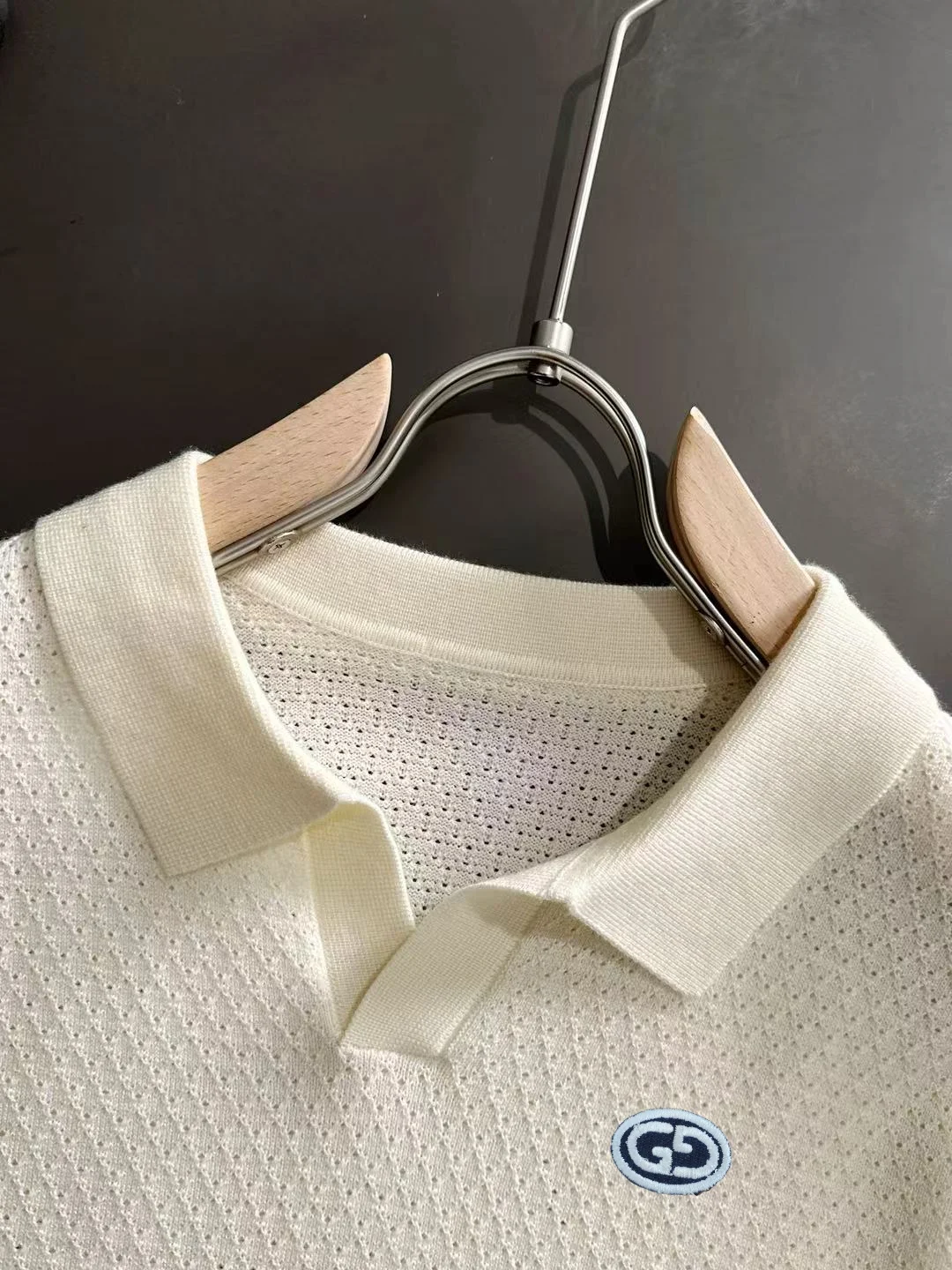 Textured Knit V-Neck Polo Shirt D20014778 — view 3