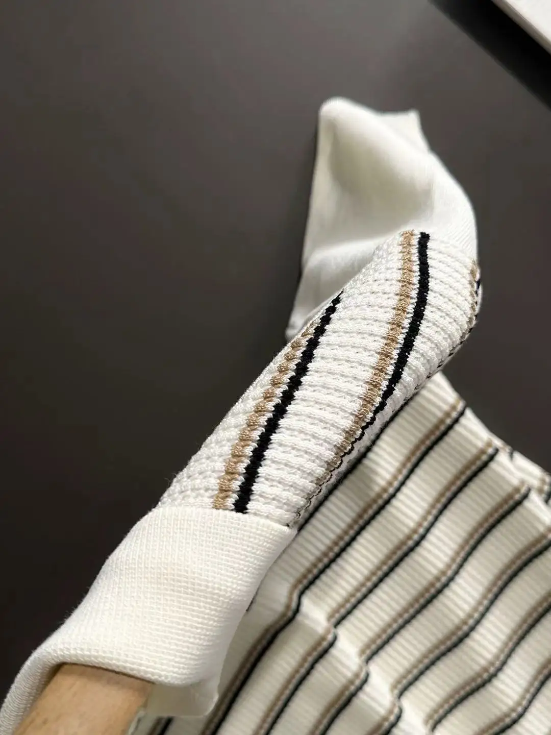 Striped Knit V-Neck Polo Shirt D20014854 — view 4