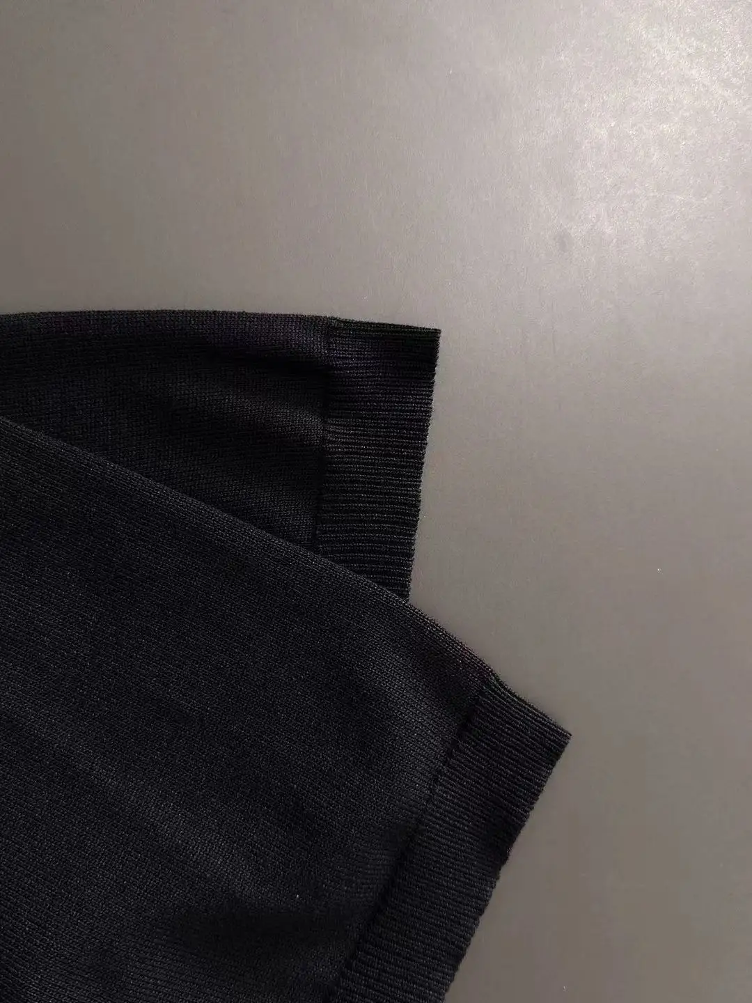 Striped Knit V-Neck Polo Shirt D20014855 — view 5