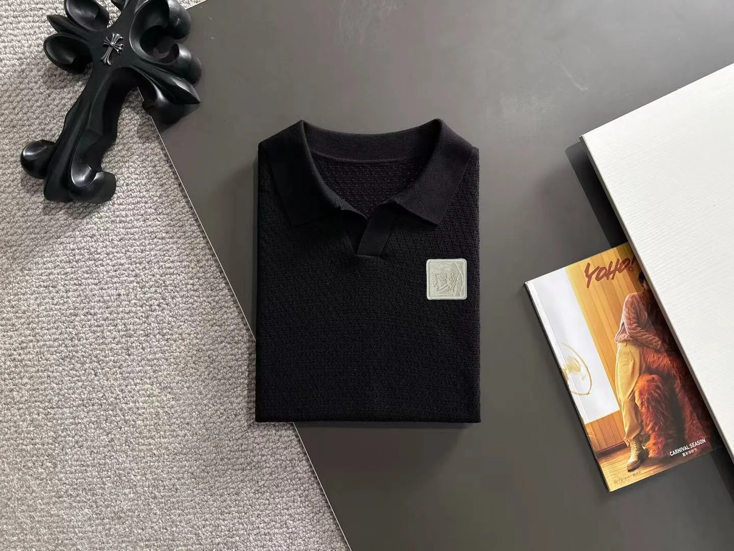 Textured Knit V-Neck Polo Shirt D20014850 — view 8