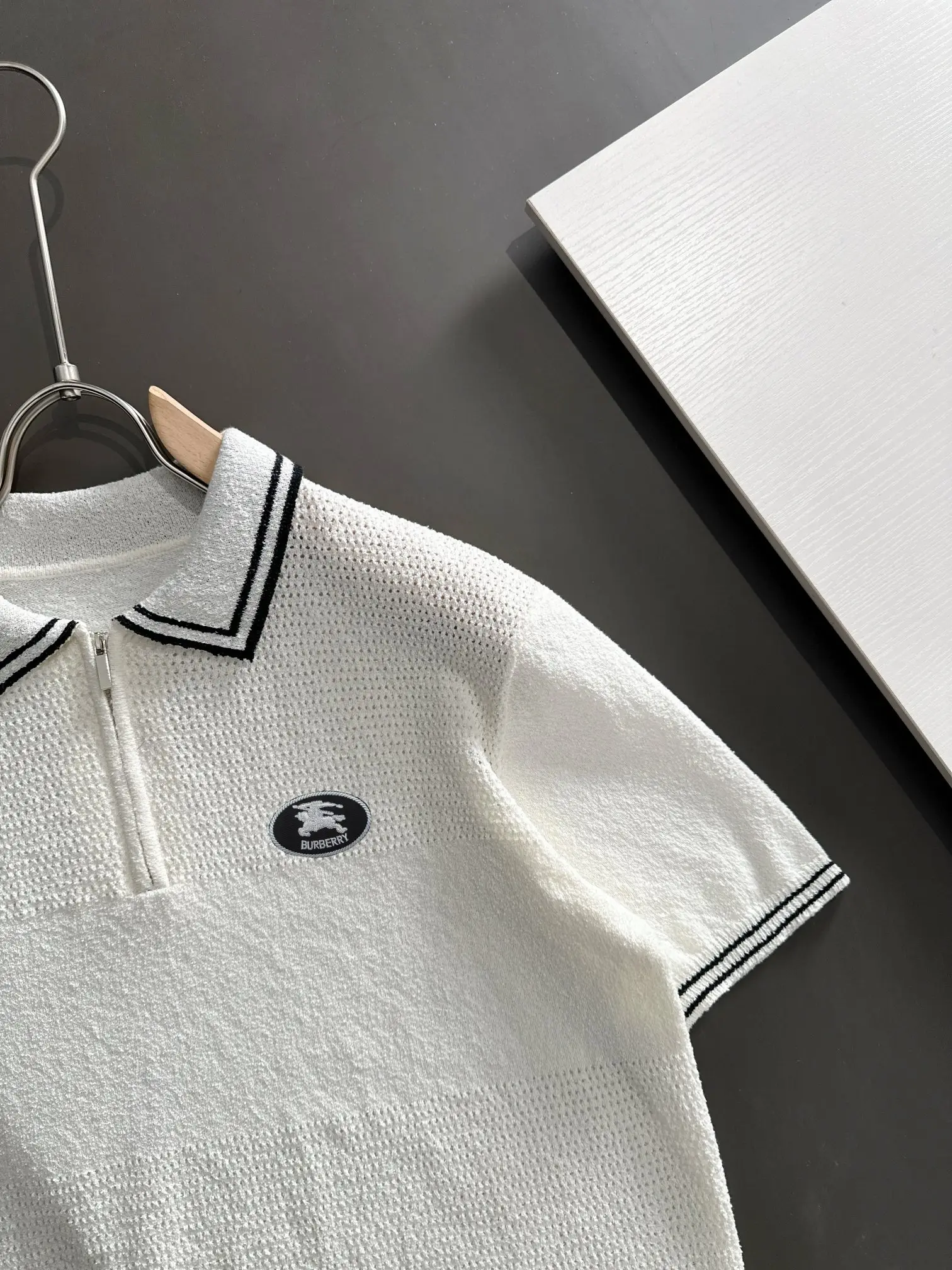Contrast-Trim Half-Zip Knit Polo Shirt D20014788 — view 2
