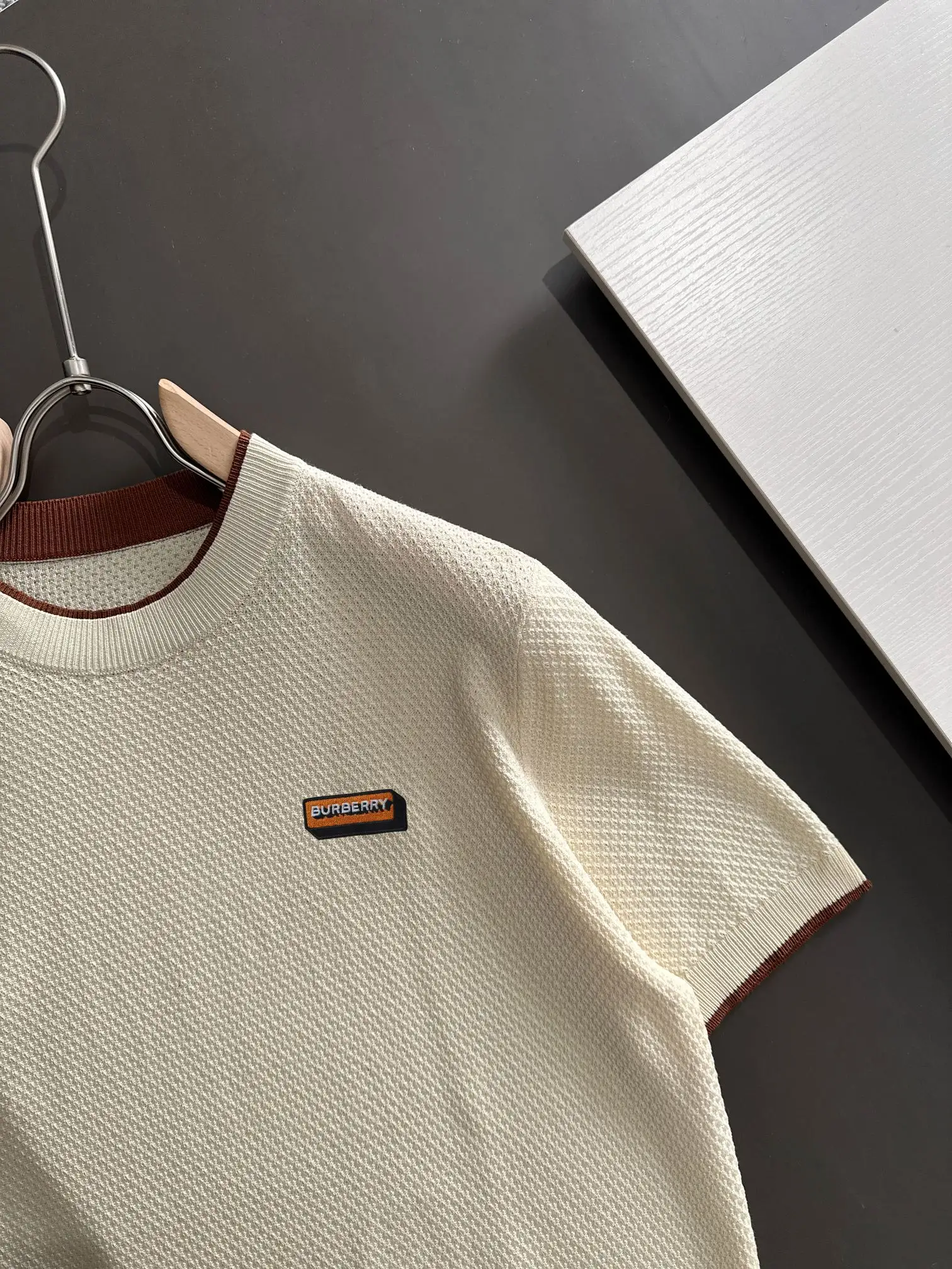 Textured Knit Layered-Effect T-Shirt D20014801 — view 2