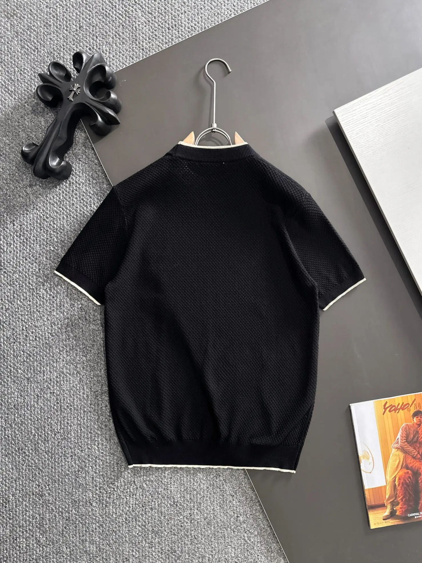 Contrast-Trim Waffle-Knit T-Shirt D20014802 — view 9