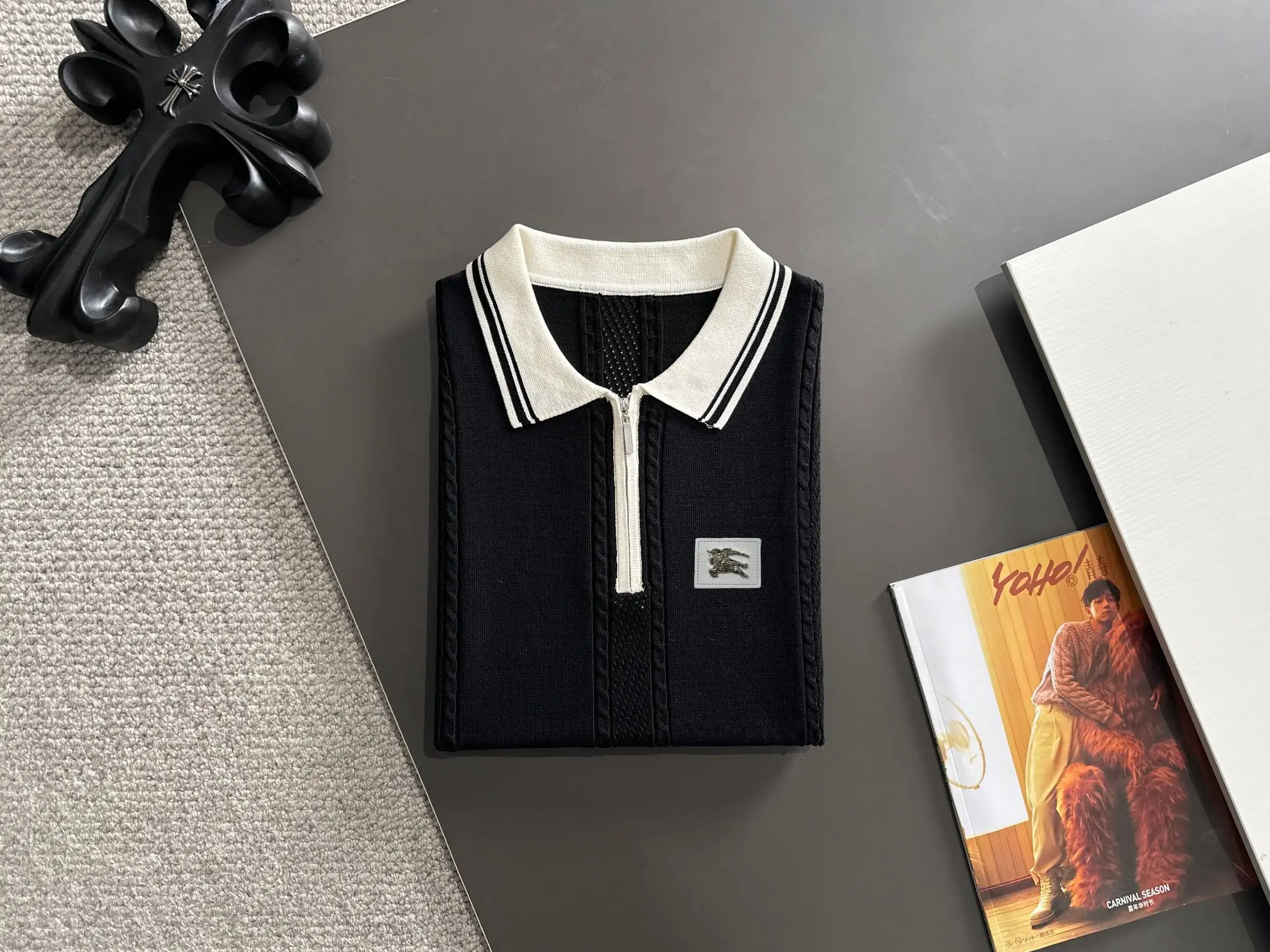 Contrast-Collar Half-Zip Knit Polo Shirt D20014813 — view 8