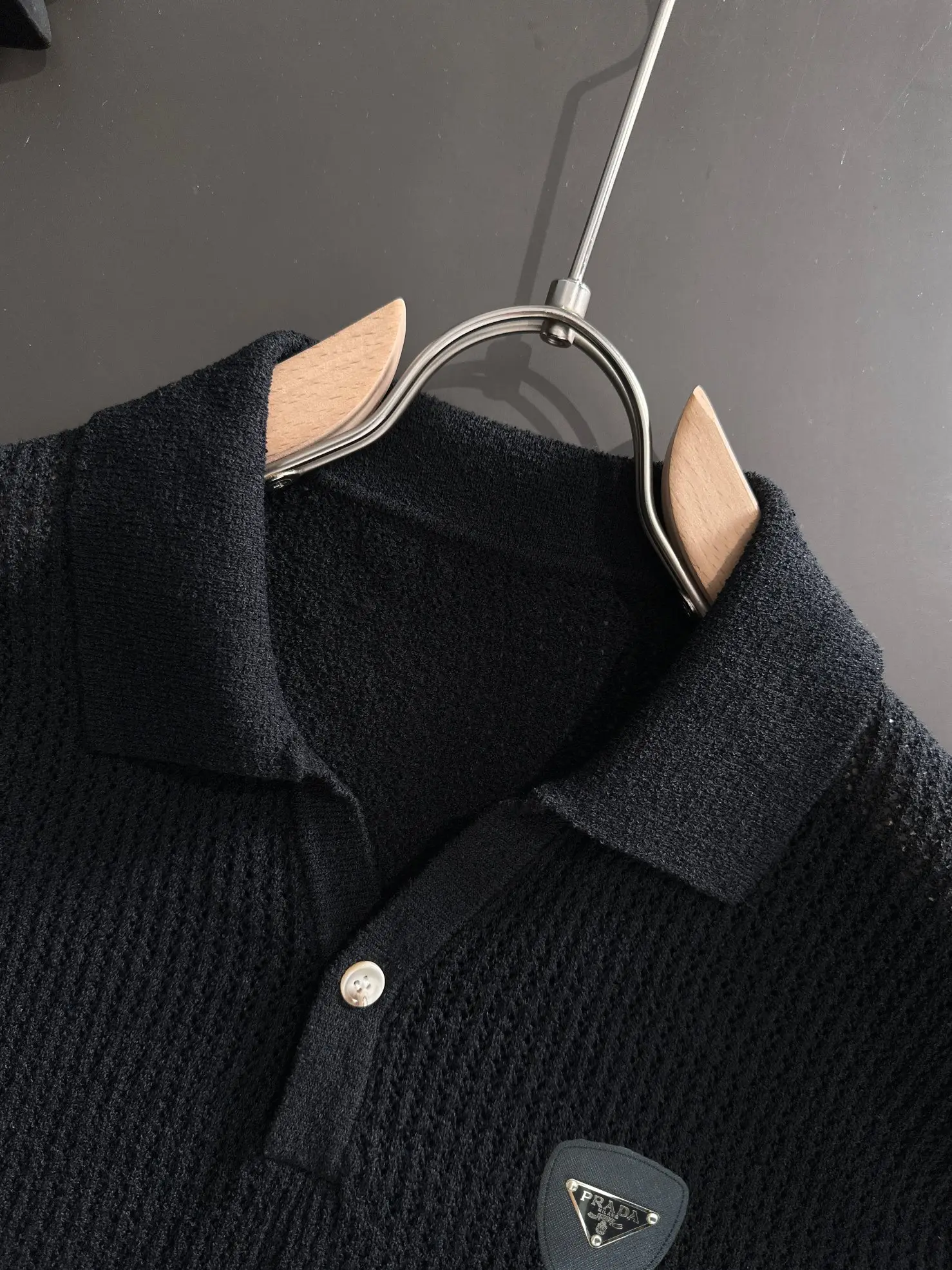 Open-Knit Short-Sleeved Polo Shirt D20014803 — view 3