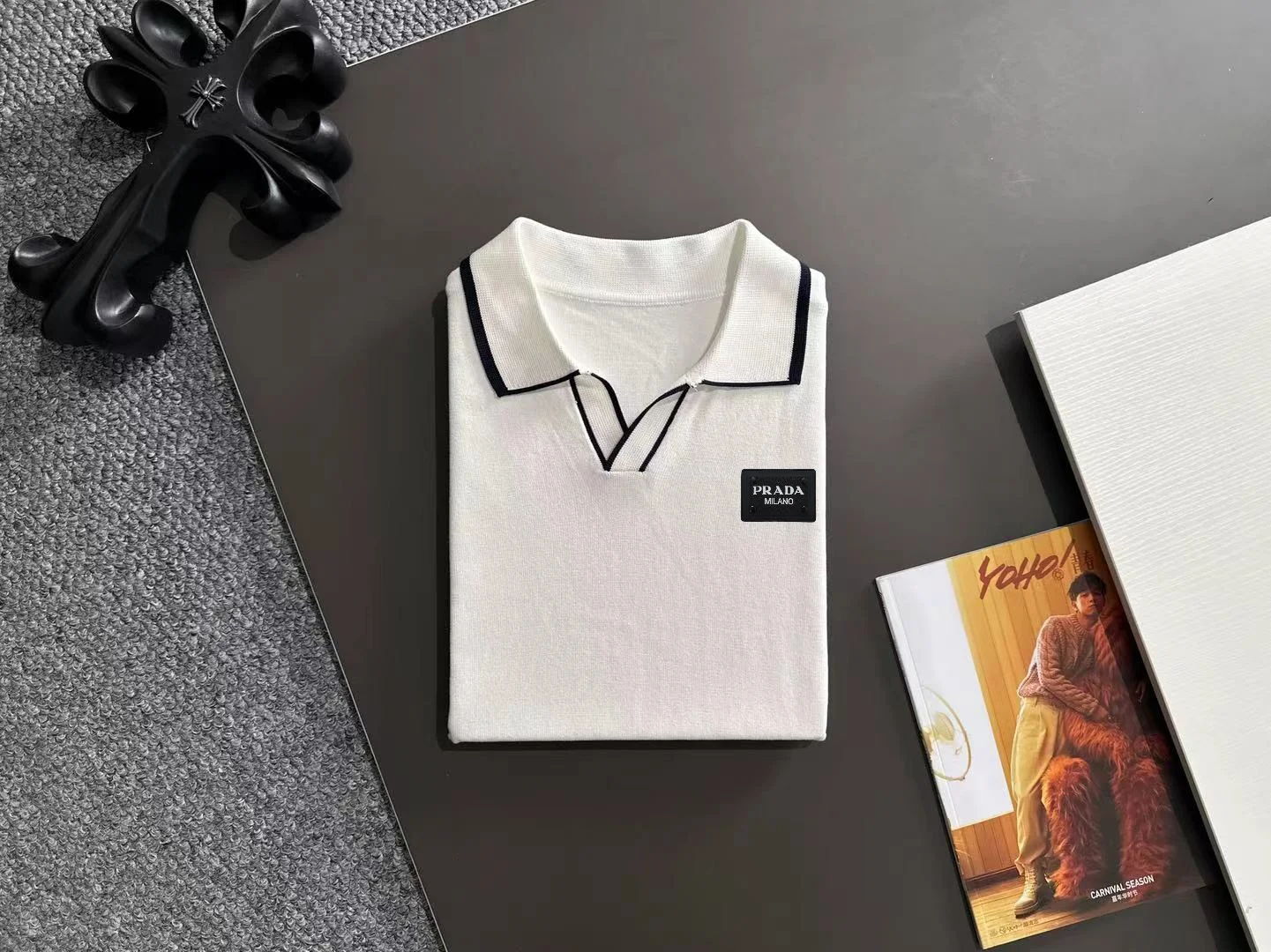 Contrast-Trim Knitted Polo Shirt D20014827 — view 8