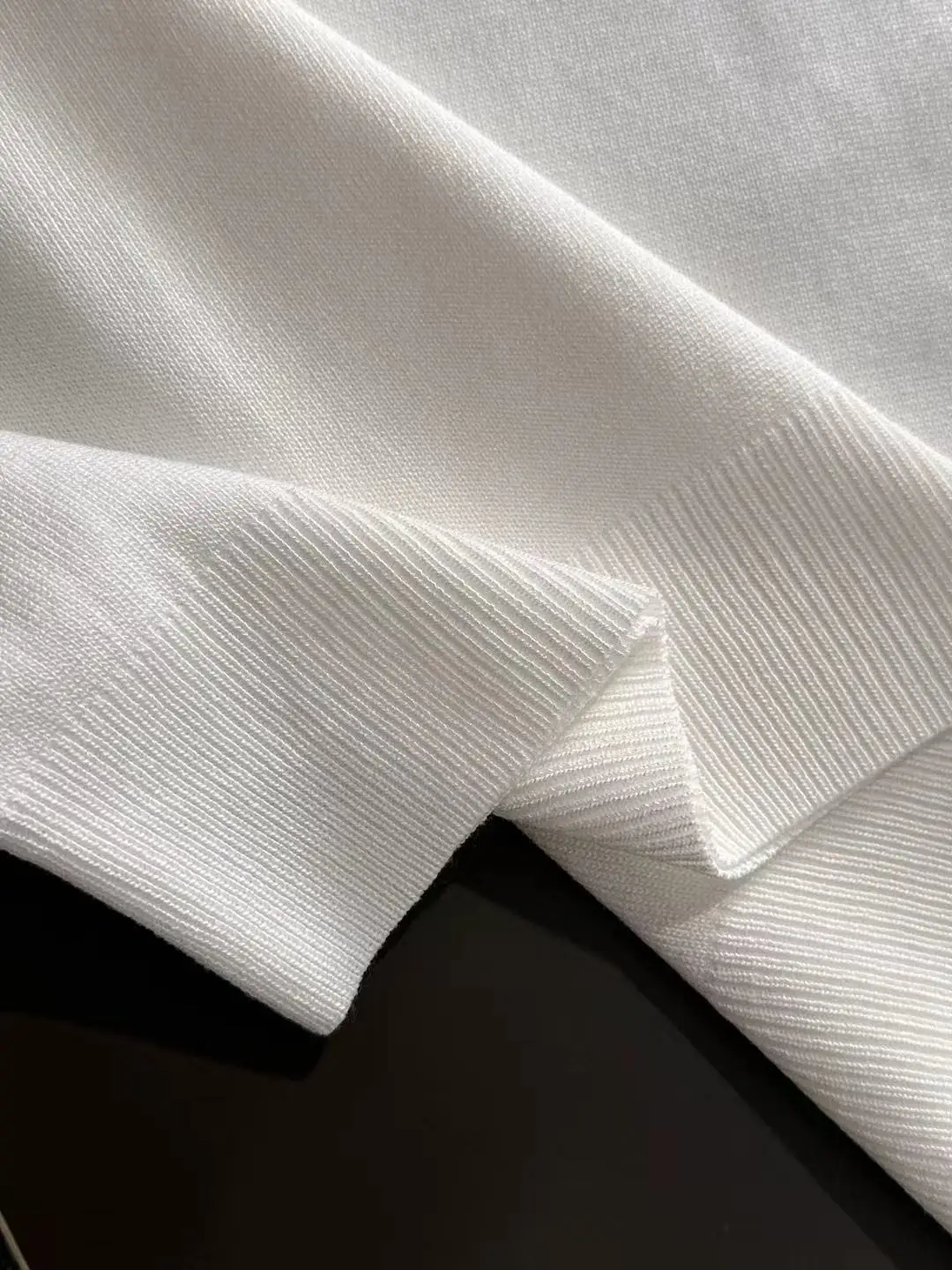 Contrast-Trim Knitted Polo Shirt D20014829 — view 6