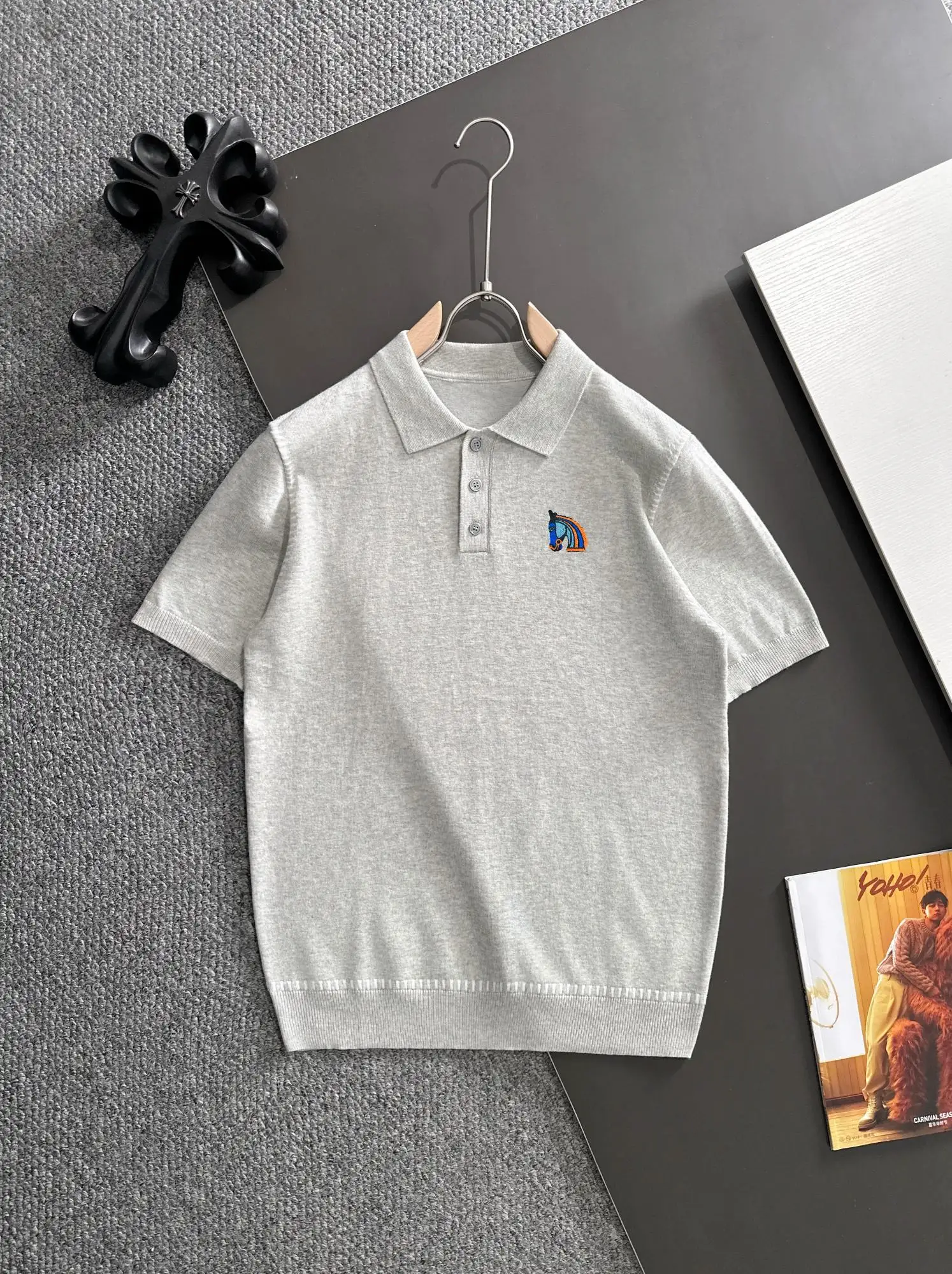 Contrast Stitch Knit Polo Shirt D20014797