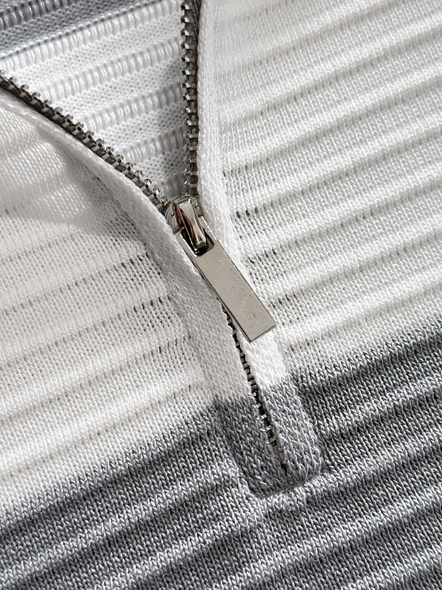 Striped Knit Half-Zip Polo Shirt D20014809 — view 4