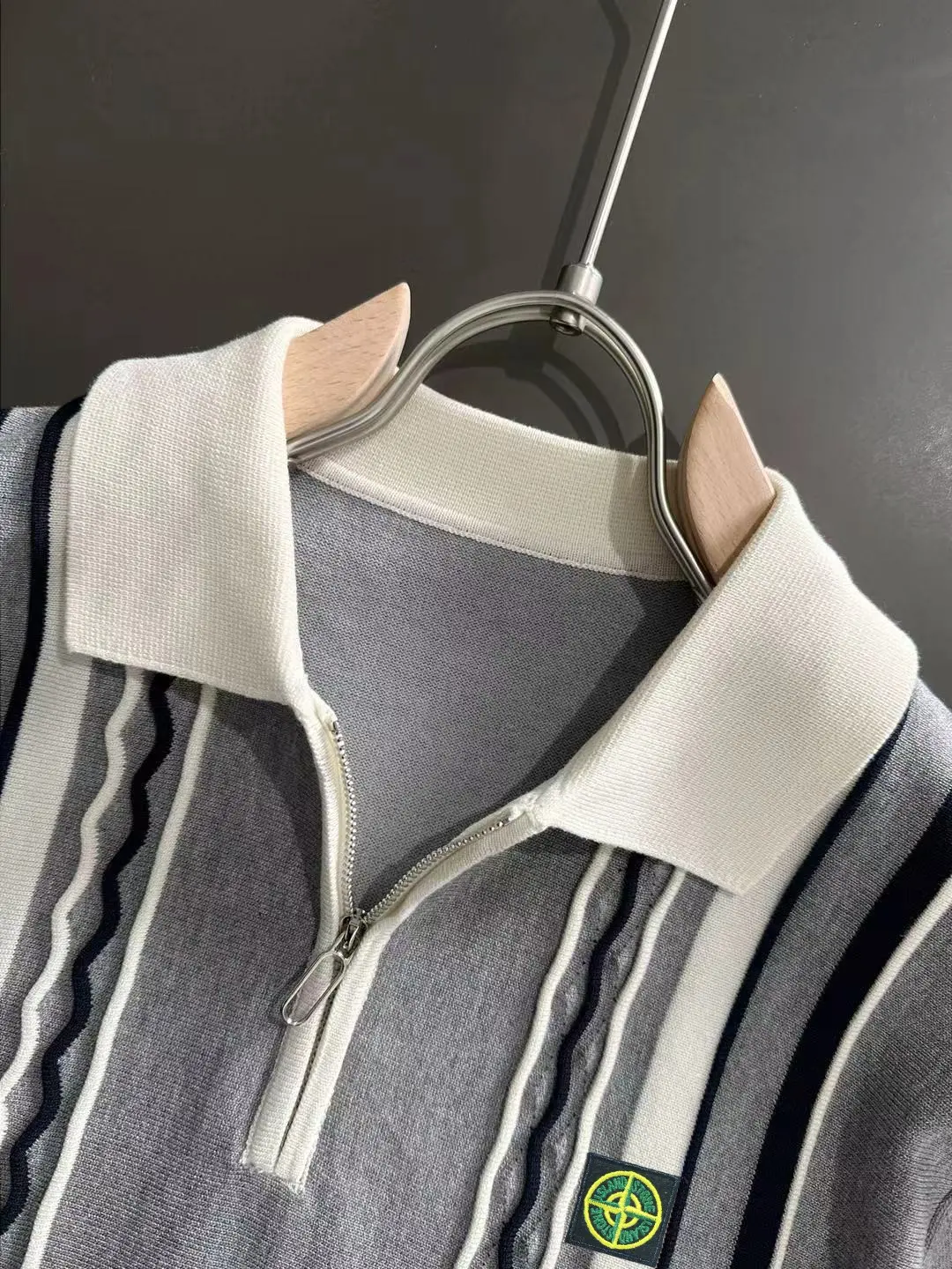 Striped Quarter-Zip Knit Polo Shirt D20014836 — view 3