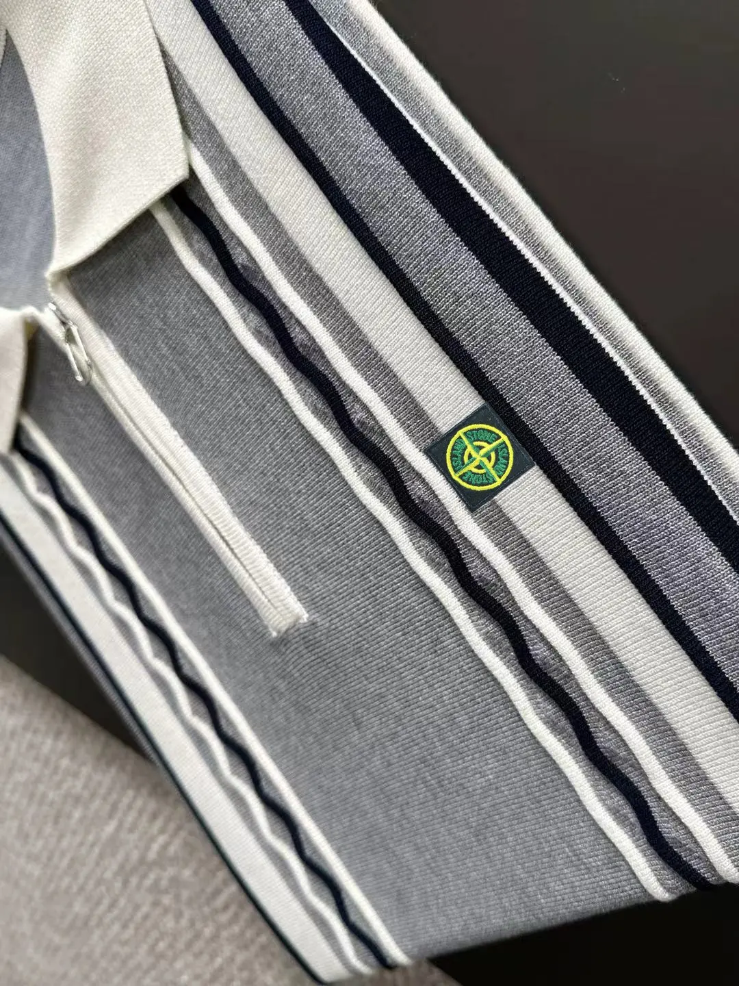 Striped Quarter-Zip Knit Polo Shirt D20014836 — view 7