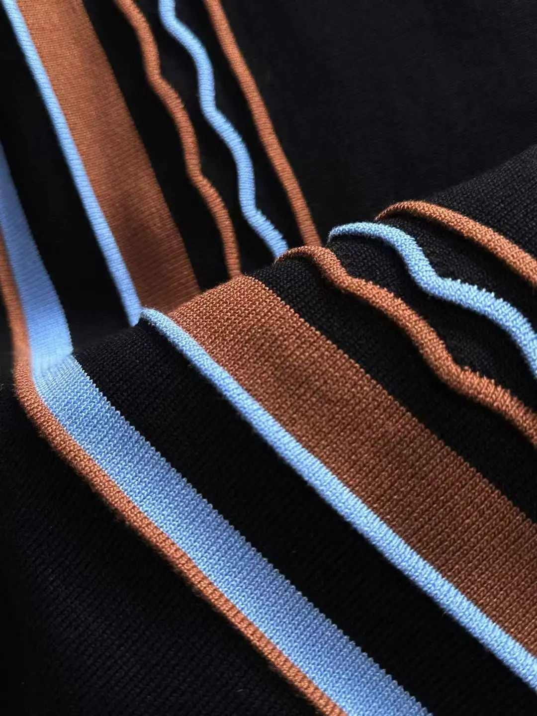 Striped Quarter-Zip Knit Polo Shirt D20014837 — view 6