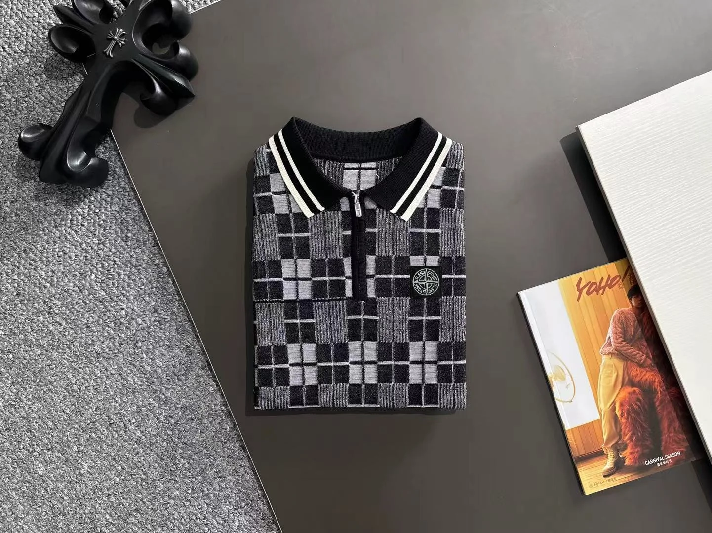 Checkered Knit Half-Zip Polo Shirt D20014783 — view 8