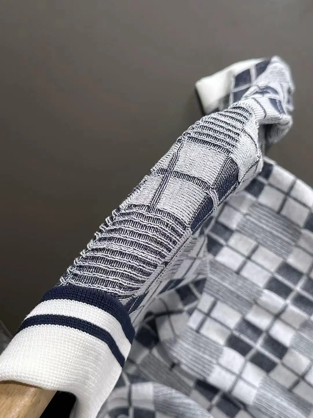 Checkered Jacquard Knit Half-Zip Polo Shirt D20014784 — view 4