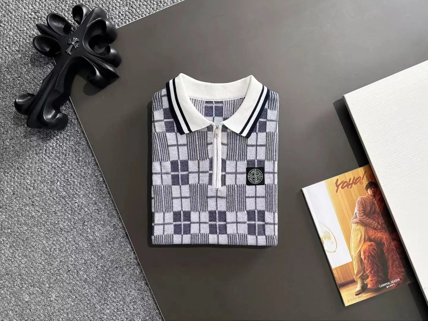 Checkered Jacquard Knit Half-Zip Polo Shirt D20014784 — view 8