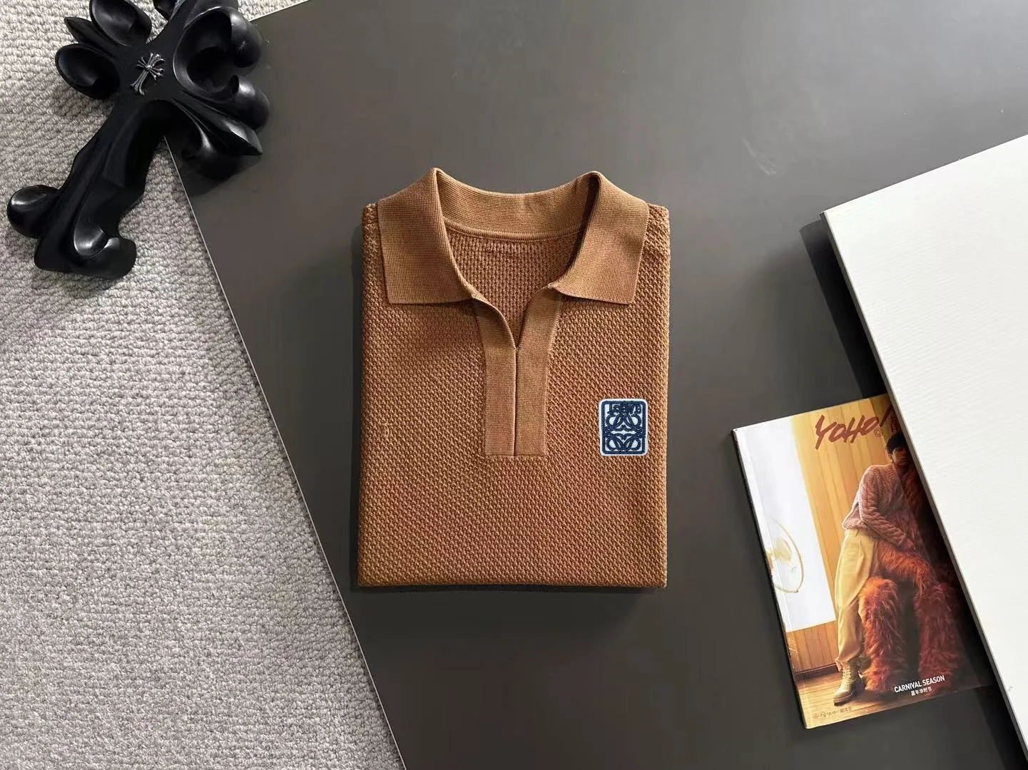 Anagram Logo Waffle-Knit Polo Shirt D20014834 — view 8