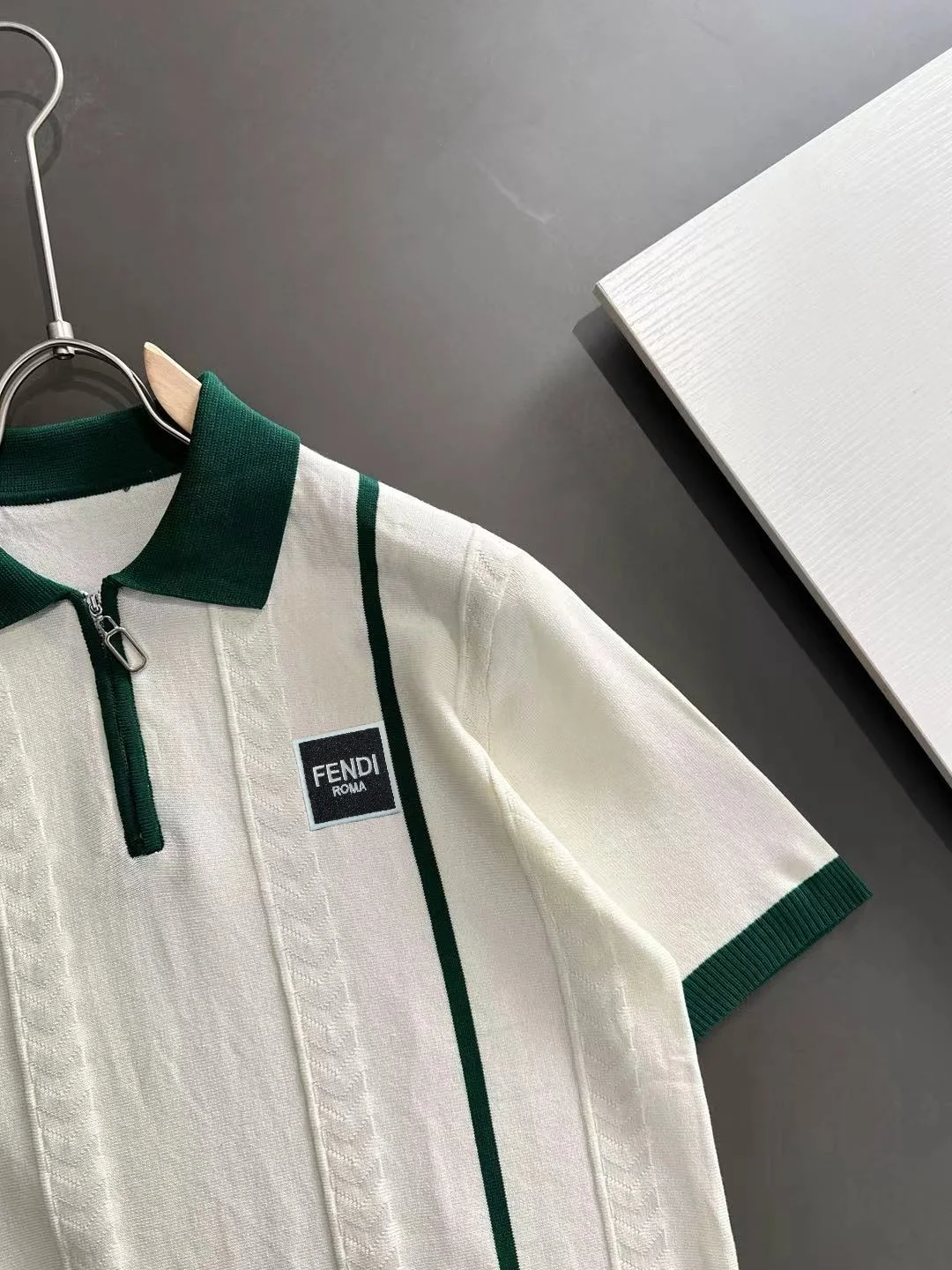 Contrast-Trim Half-Zip Knit Polo Shirt D20014820 — view 2