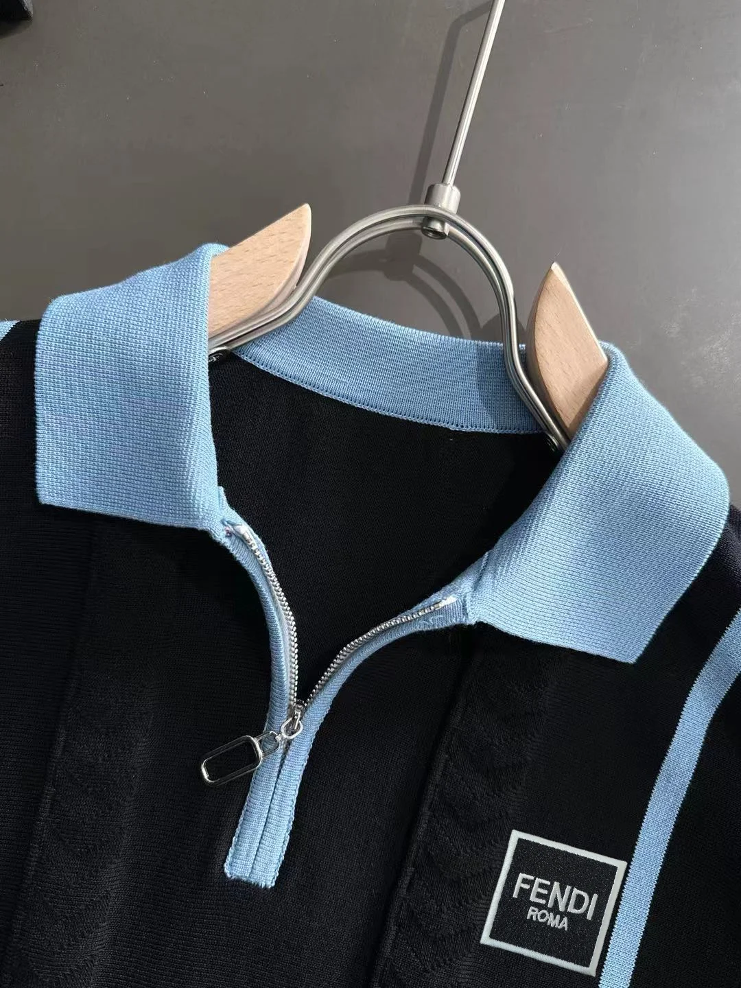 Contrast-Stripe Half-Zip Knit Polo Shirt D20014821 — view 3