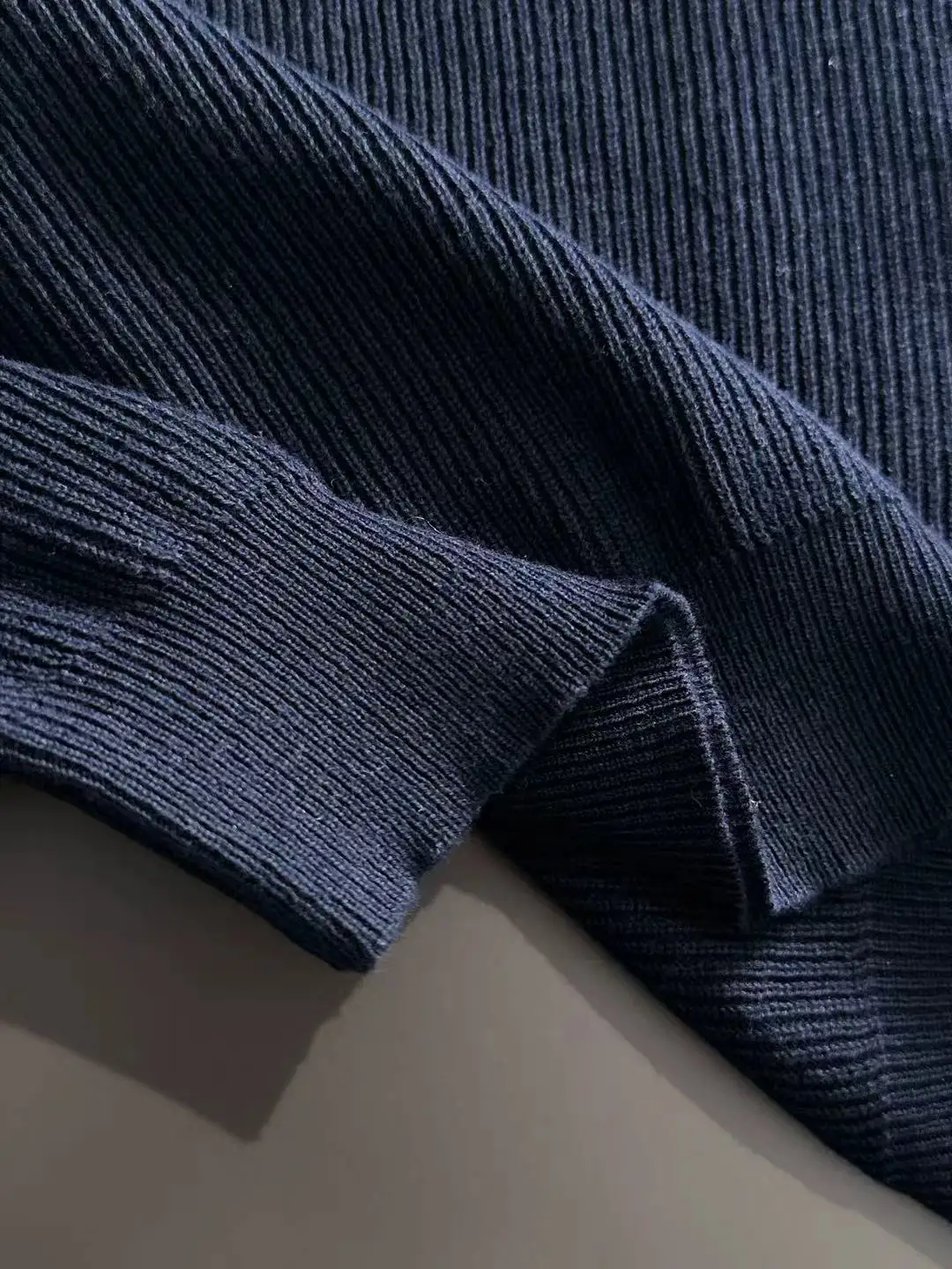Ribbed Knit Short-Sleeve Sweater D20014756 — view 5