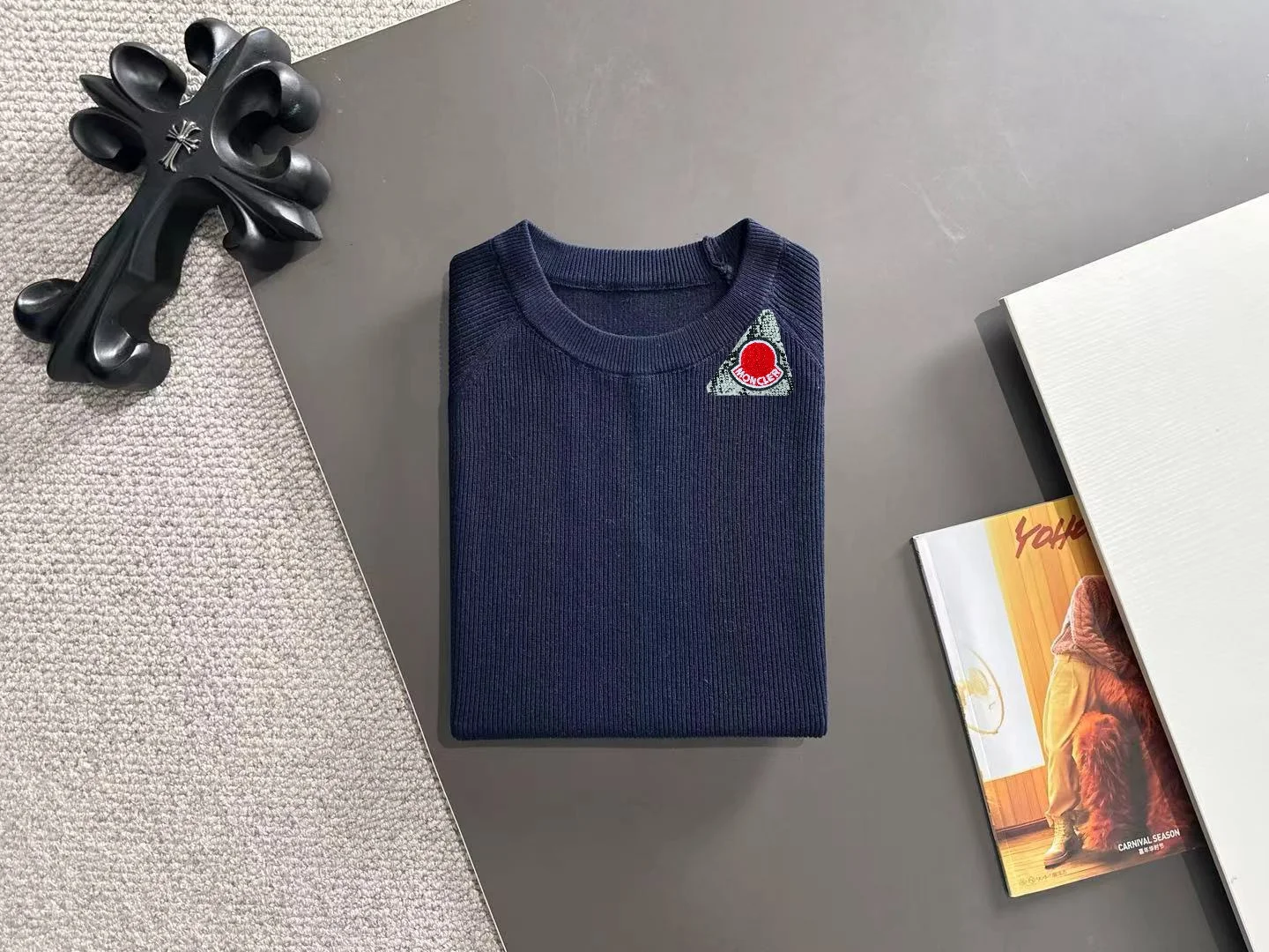 Ribbed Knit Short-Sleeve Sweater D20014756 — view 8