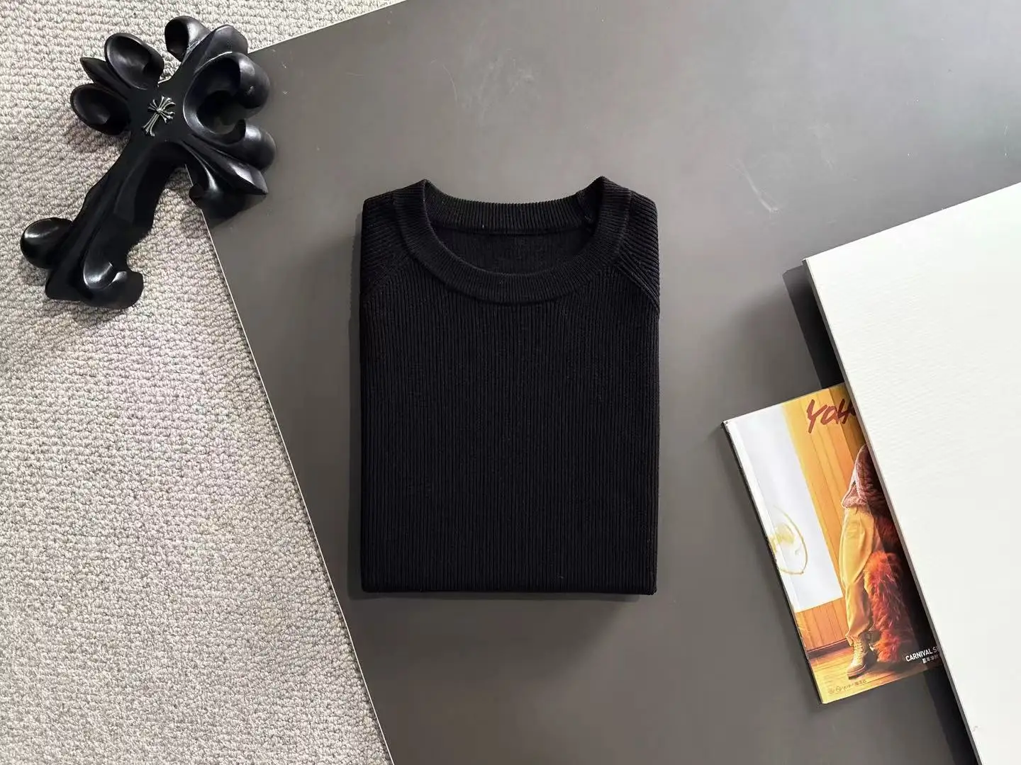 Ribbed Knit Short-Sleeve Sweater D20014863 — view 8