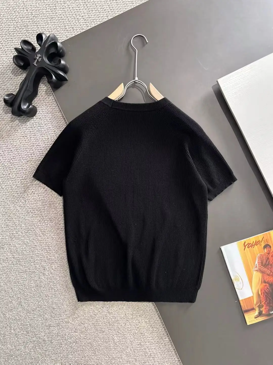 Ribbed Knit Crew-Neck T-Shirt D20014755 — view 9