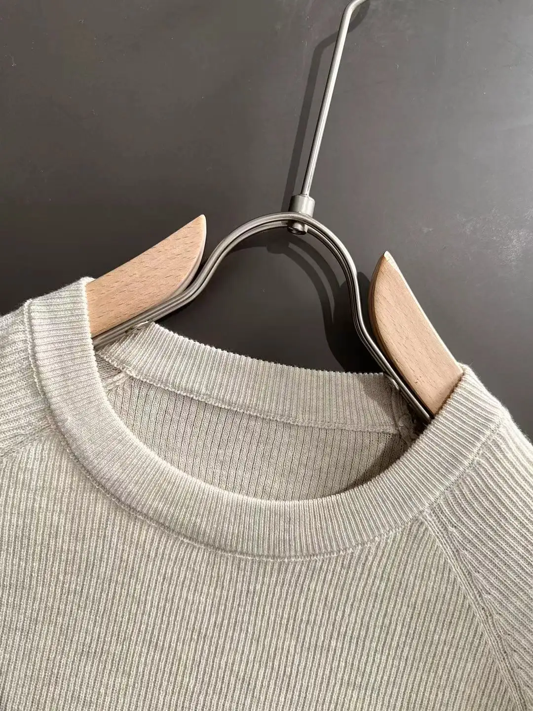 Ribbed Knit Short-Sleeve Sweater D20014861 — view 3