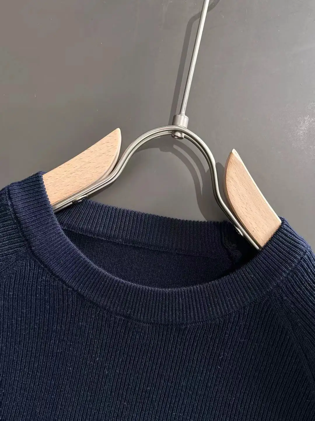 Ribbed Knit Short-Sleeve Sweater D20014862 — view 3