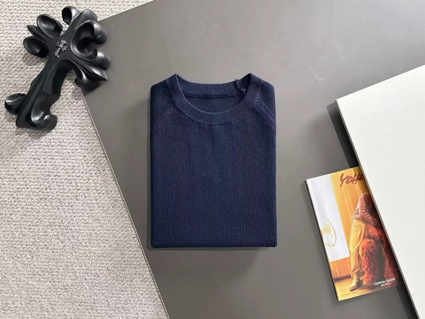 Ribbed Knit Short-Sleeve Sweater D20014862 — view 8