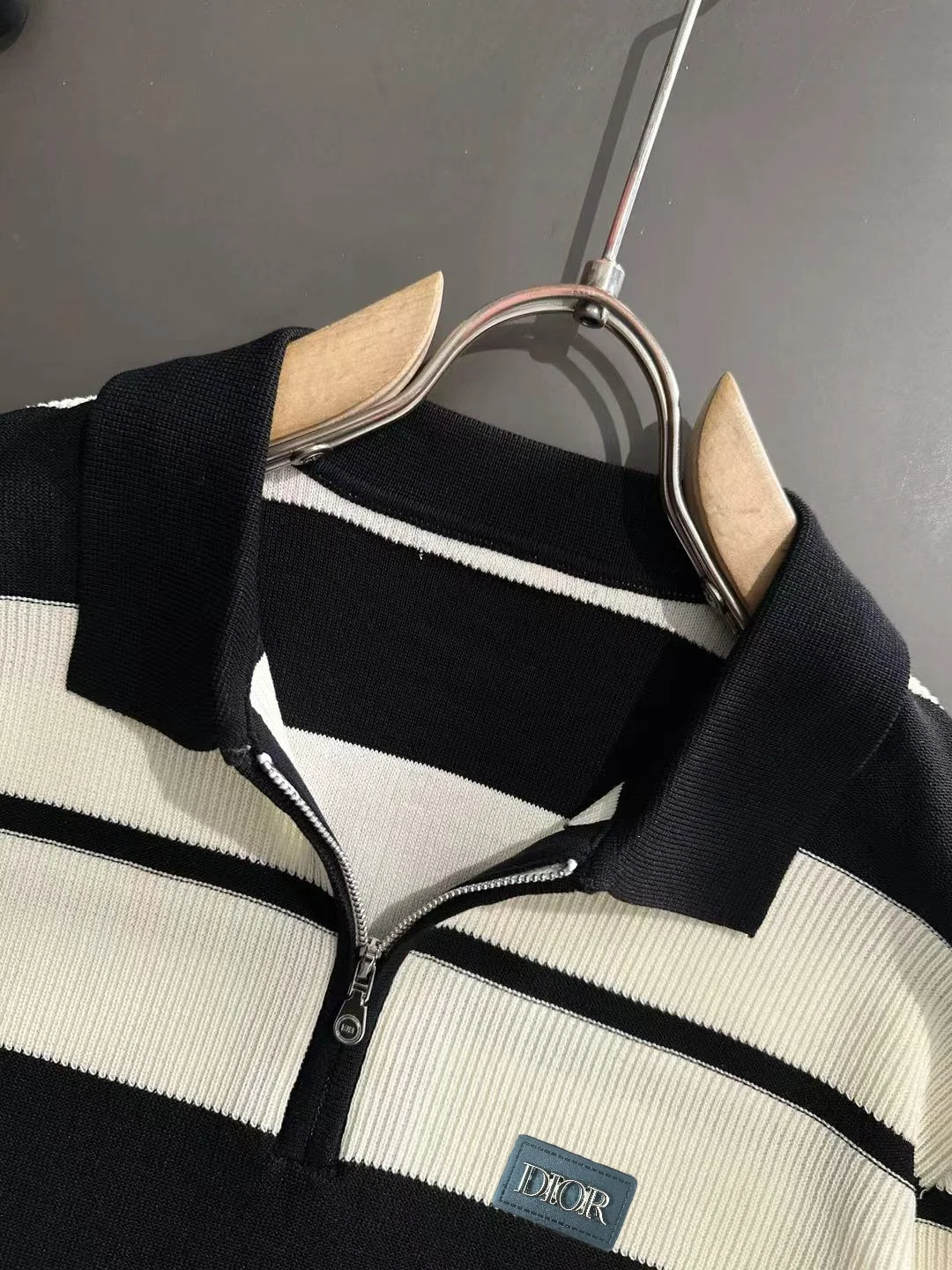 Striped Knit Half-Zip Polo Shirt D20014842 — view 3