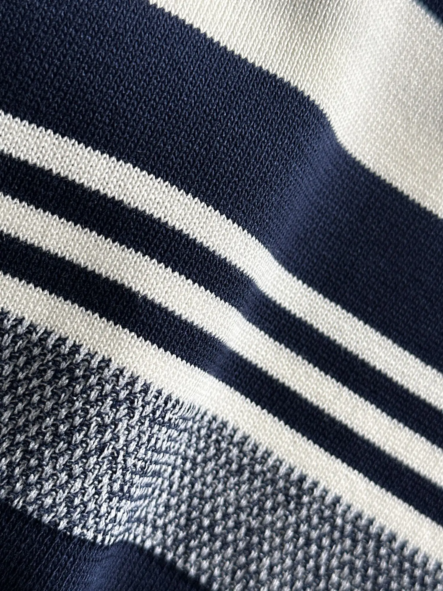 Striped Jacquard Knit T-Shirt D20014816 — view 6