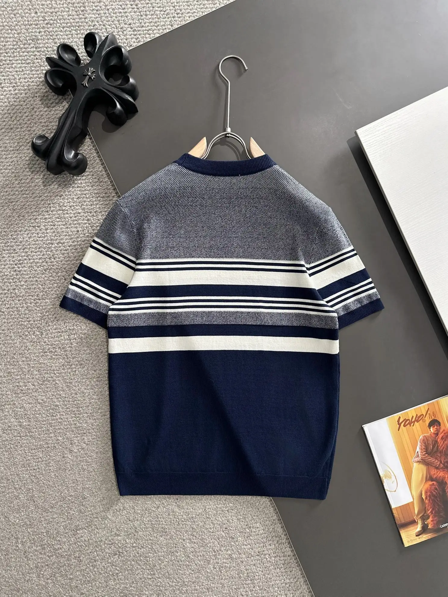 Striped Jacquard Knit T-Shirt D20014816 — view 9