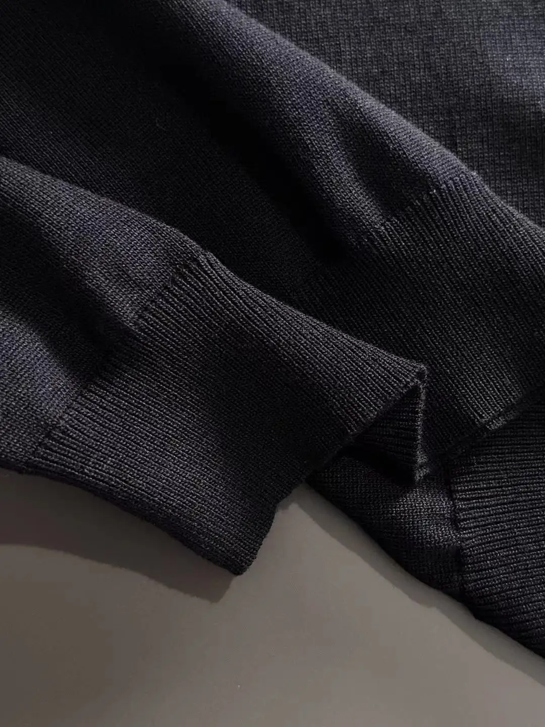 Striped Jacquard Knit T-Shirt D20014817 — view 5