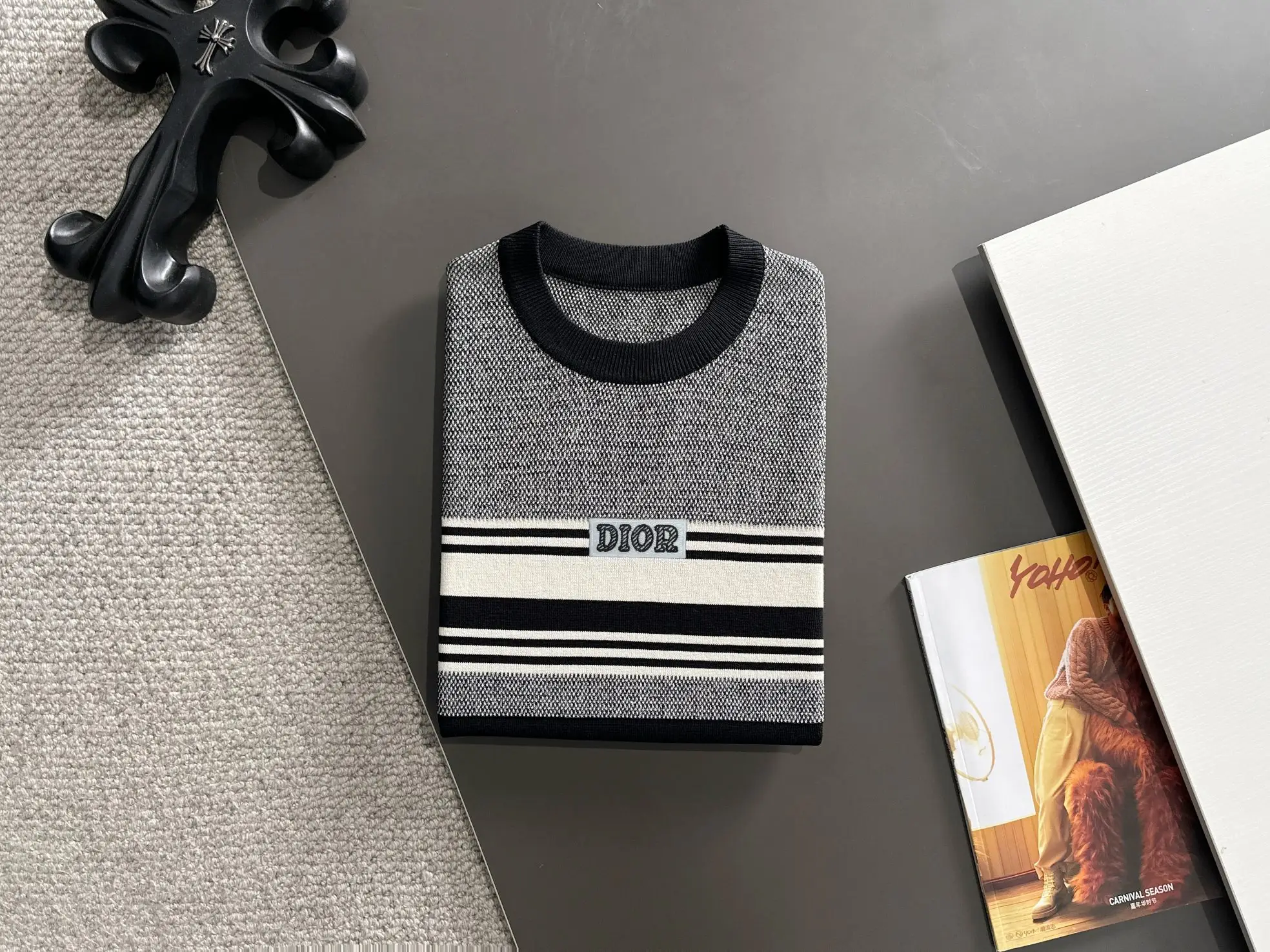 Striped Jacquard Knit T-Shirt D20014817 — view 8