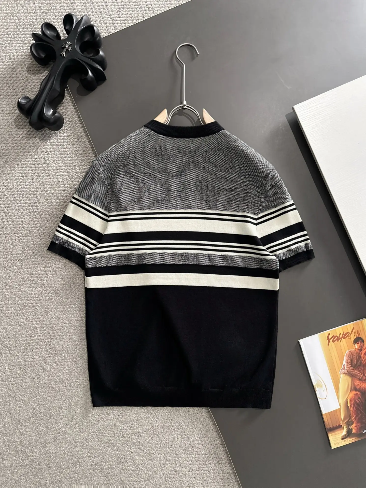 Striped Jacquard Knit T-Shirt D20014817 — view 9