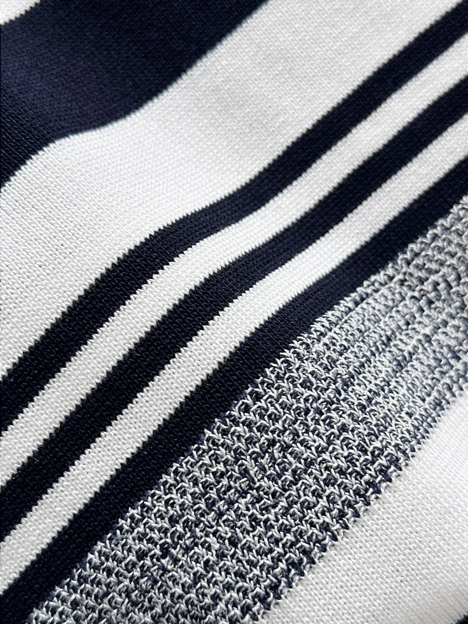 Striped Jacquard Knit T-Shirt D20014814 — view 6