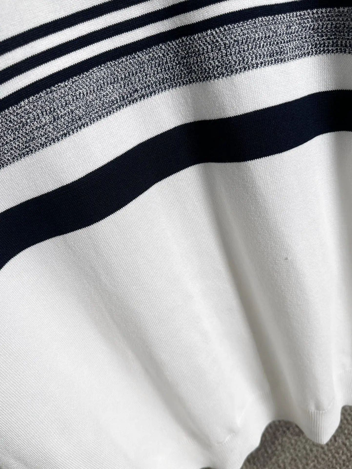 Striped Jacquard Knit T-Shirt D20014814 — view 7
