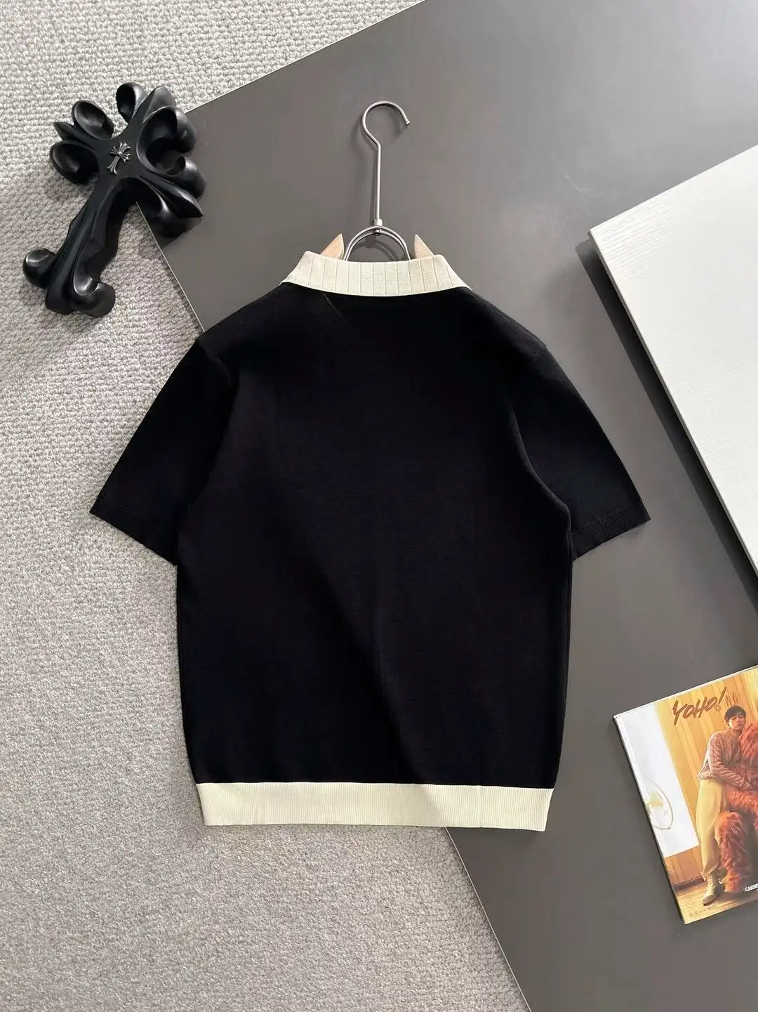Contrast-Trim Knitted Polo Shirt D20014768 — view 9