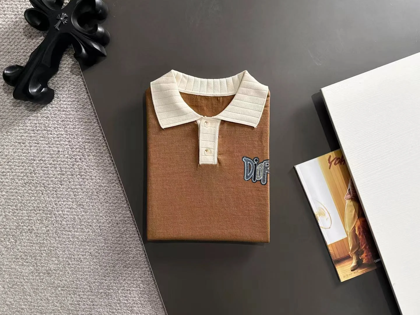 Contrast-Trim Knitted Polo Shirt D20014772 — view 8