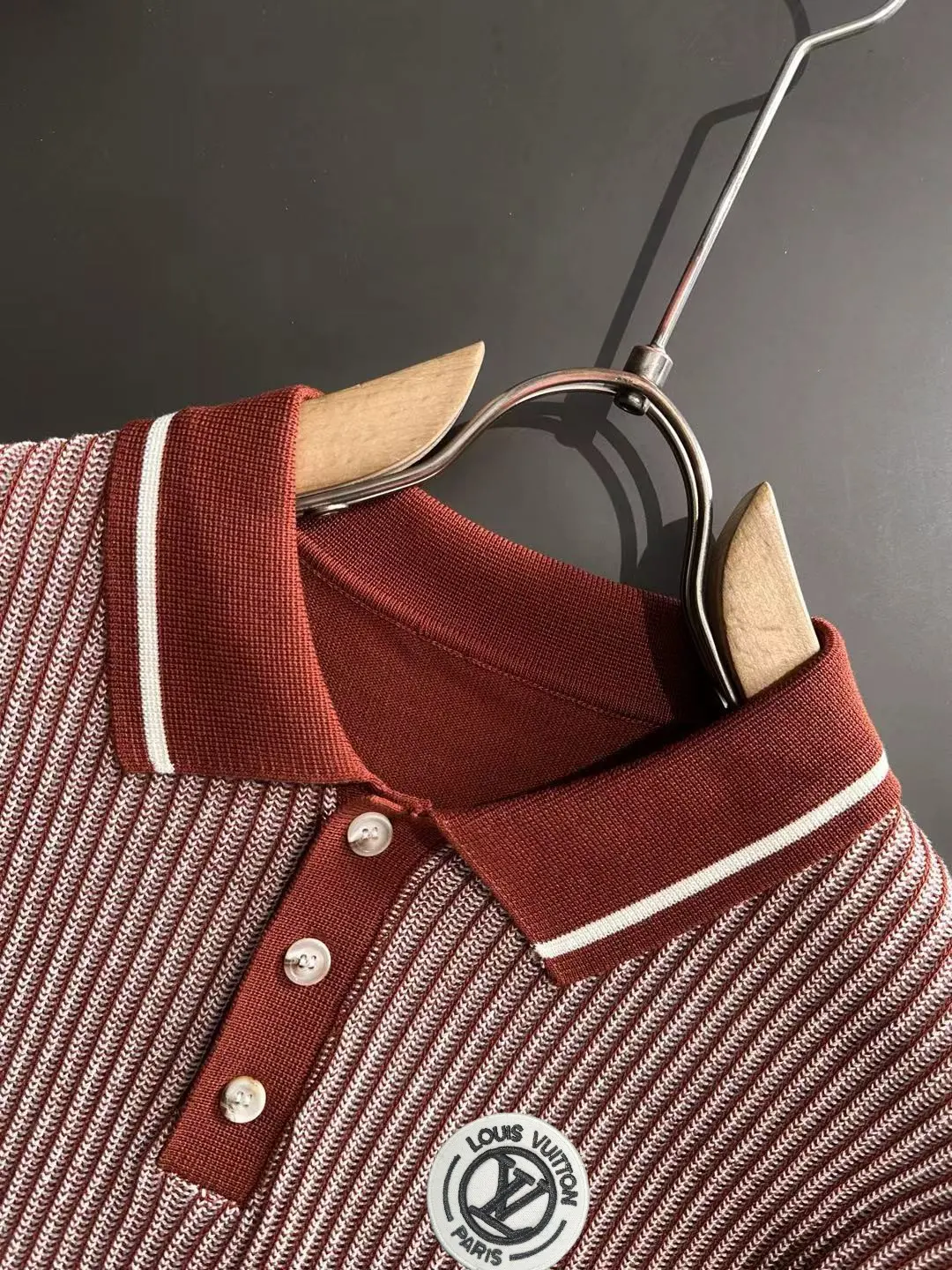 Contrast-Tipped Ribbed Knit Polo Shirt D20014848 — view 3
