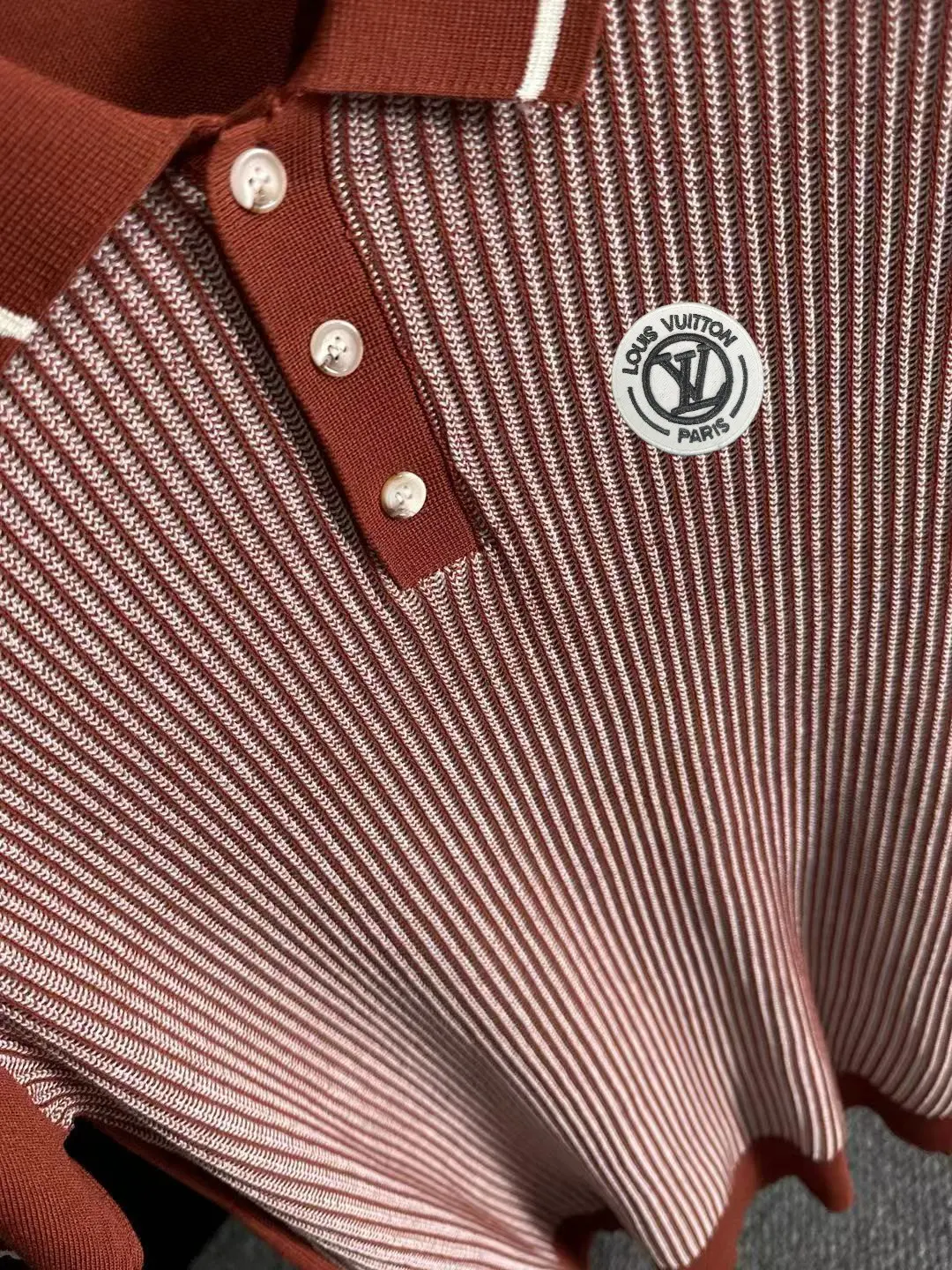 Contrast-Tipped Ribbed Knit Polo Shirt D20014848 — view 7